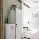 Cozy Self-Service Wooden Studio Near Aura River, Private Bath & Parking * Turku