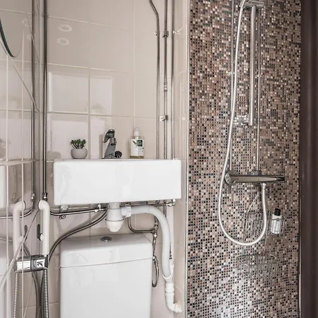 Апартаменты Cozy Self-service Wooden Near Aura River, Private Bath & Parking